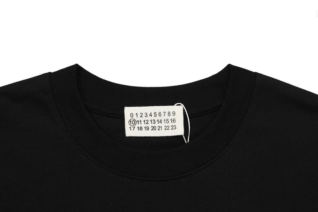 MM 6 2026New Arrival logo Same Style t · 260 100％ · 32 · ：Black Size：XS S M L